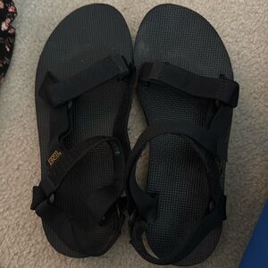 Tiva sandals